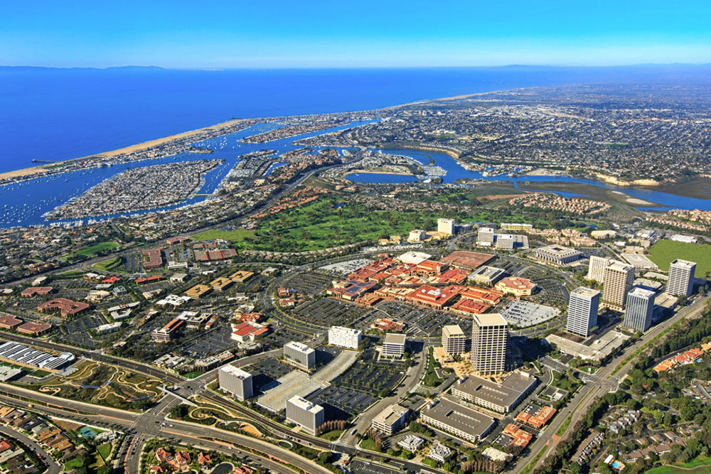city of irvine california near tustin california