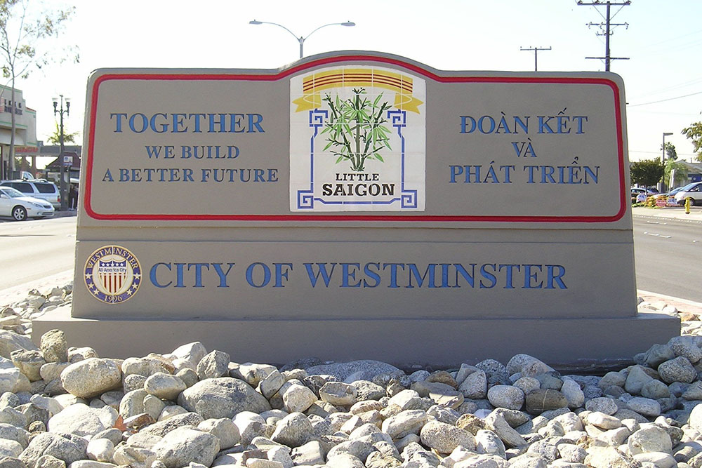 westminster santa ana border image